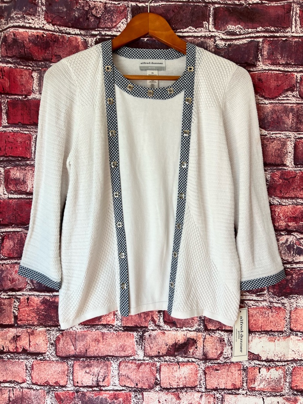 Alfred Dunner NWT Petite White Cardigan 2-Piece Set Grommet Trim SP